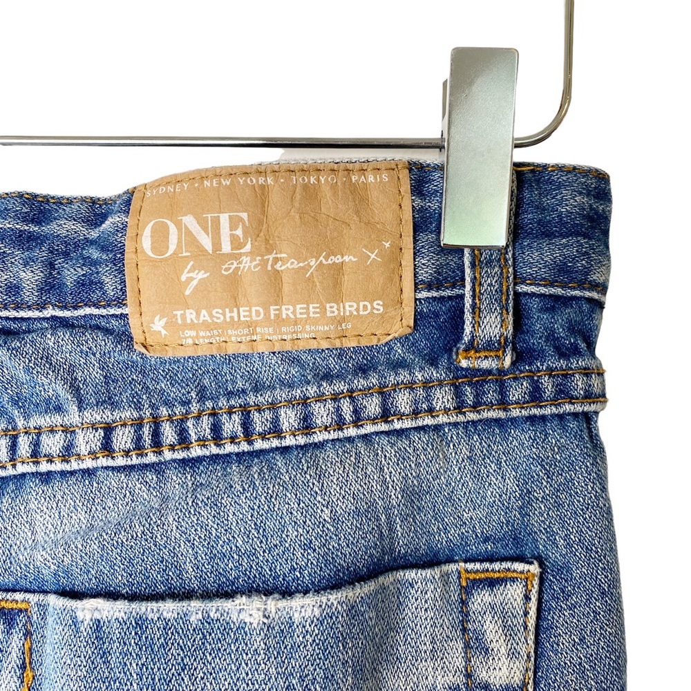 ONE TEASPOON Trashed Freebirds in Cobain Distressed Zip
Ankle Jeans size 26 - Picture 12 of 16